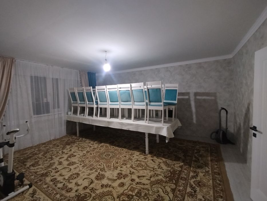 Үлгілі ауылы 5 бөлмелі үй сатылады