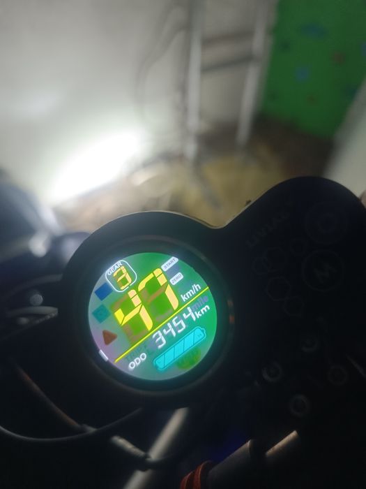 Продаю kugo m4 ( куго м4)