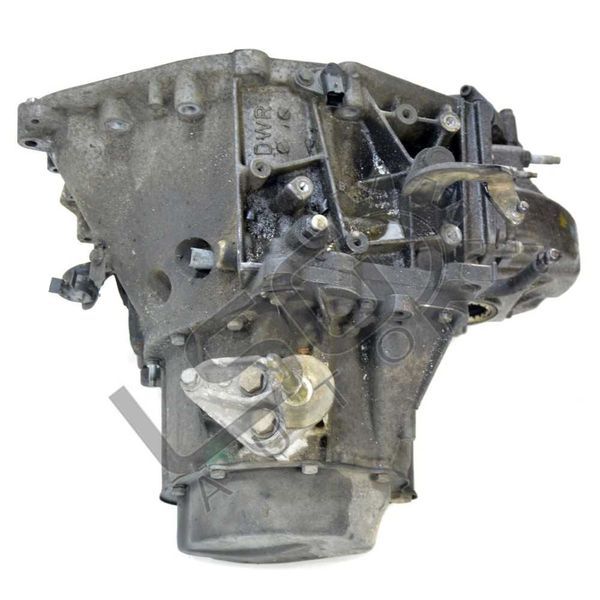 Петстепенна скоростна кутия Peugeot 307  P220321N-34