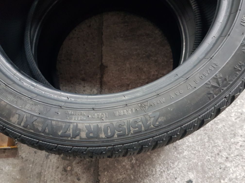 Semperit 215/50 R17 95V M+S iarnă