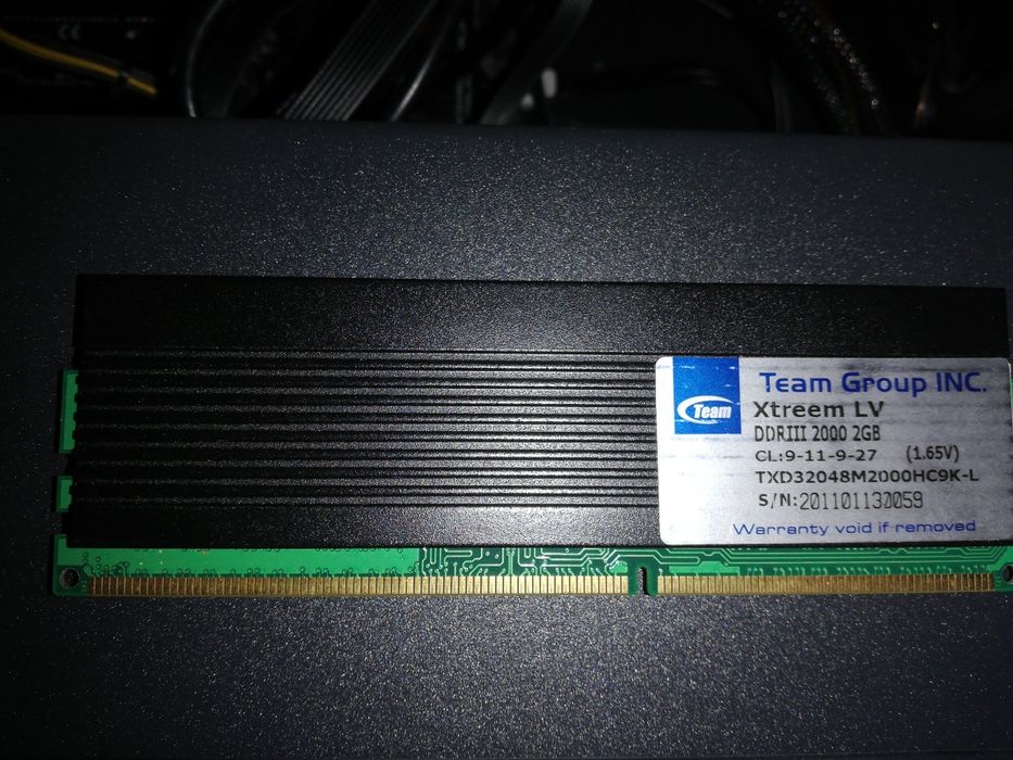 Kit ddr3 8gb (2gb×4) team  2000