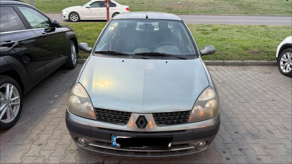 Vând Renault Clio 2003