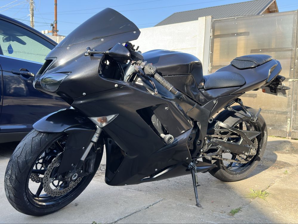 Kawasaki Ninja zx6r