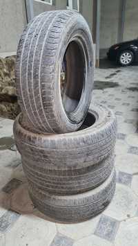 235/65R17 комплект за 25000