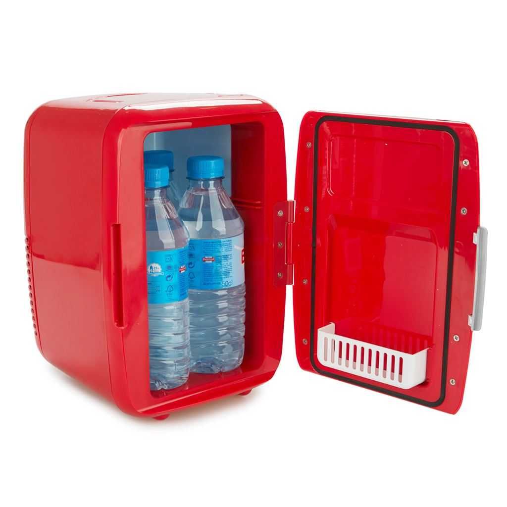 Малък преносим хладилник с ретро дизайн и червен на цвят