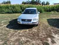 Vând passat an 2003 proprietar din 2010