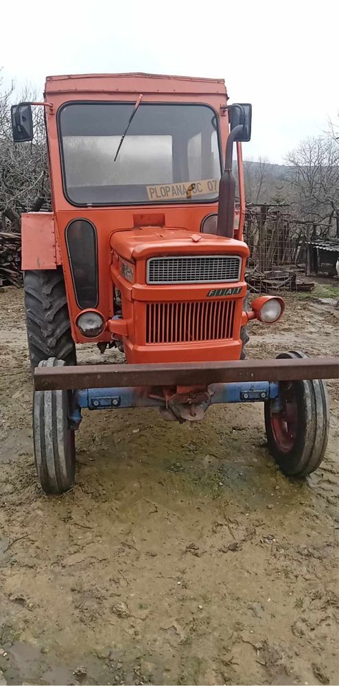 tractor Fiat 2006