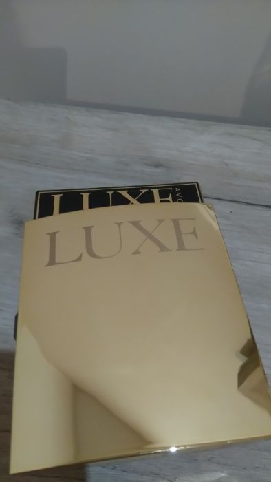 Луксозни сенки за очи Luxe от Avon козметика