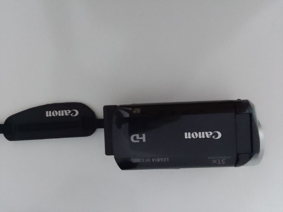 Видеокамера Canon HF R306