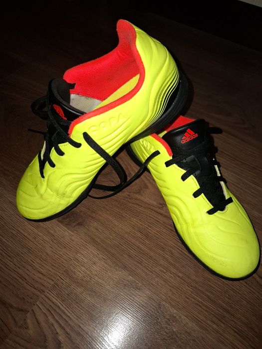 Стоножки Adidas- номер 35 и 1/2