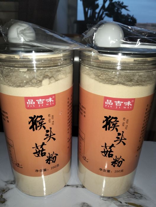 Ежовик гребенчатый