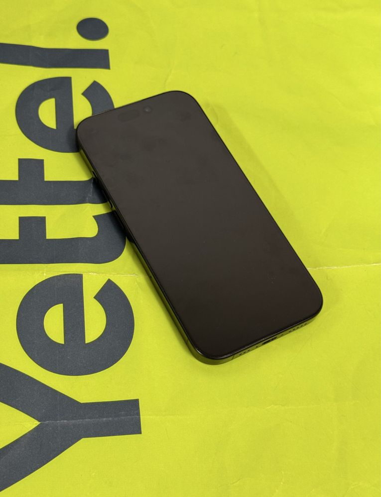 256GB iPhone 16 Pro Yettel Гаранция 2027 г. Black TITANIUM