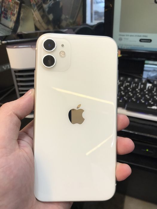 Iphone 11 sotiladi