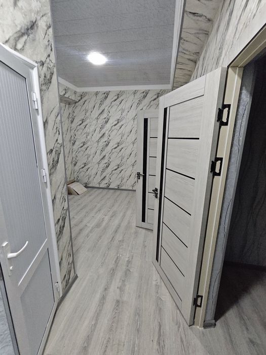 Zarafshon 14-kvartalda 3xona qilingan yangi yevroremonti kvartira