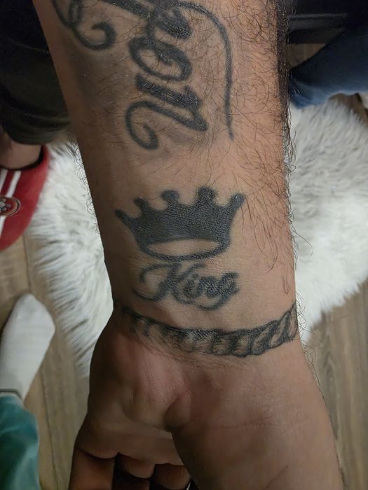 Epilare cu ceara de unica folosinta,micropigmentare,indepartari tatuaj