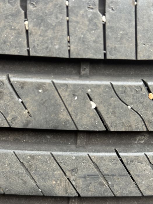 Anvelope Goodyear 215 55 17 98W