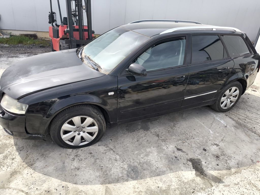 Audi A4 B6 2.5 на части