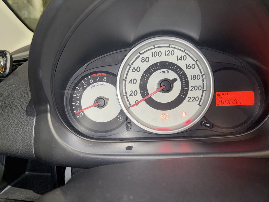 Mazda 2 benzina +GPL