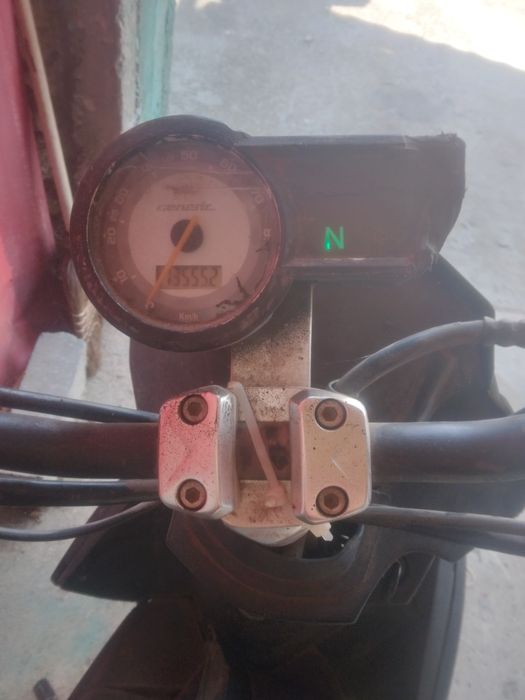 Vand scuter de 49cu acte