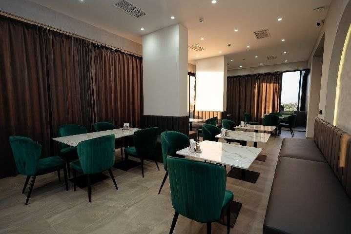 Продаётся Гостиница с Рестораном Вдоль Большой Дороги!