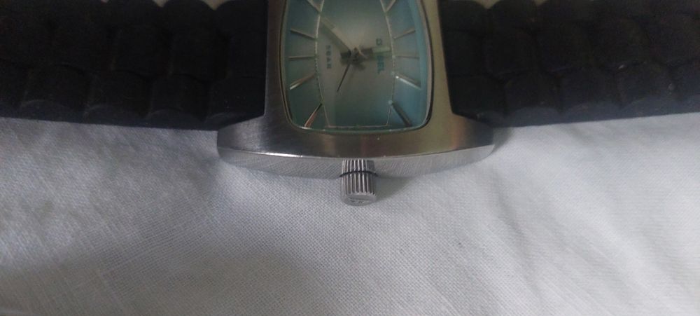 Diesel Стилен ел. Часовник DZ-2038