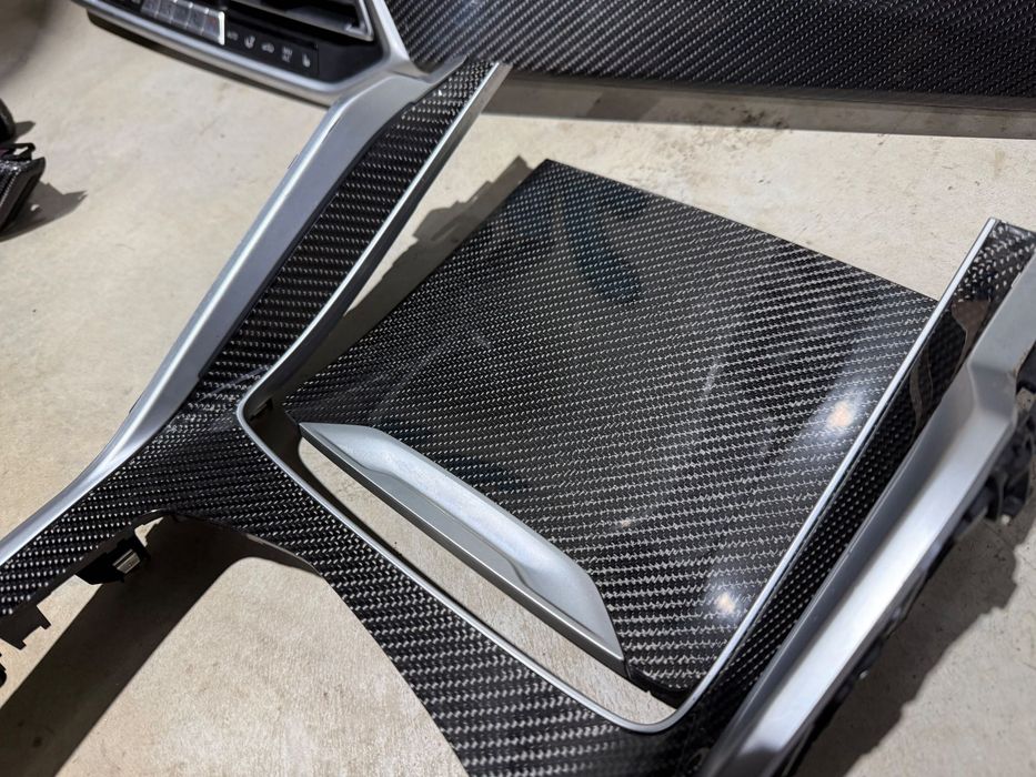 Bmw X6 G06 Ornamente interior carbon set complet plansa + usi
