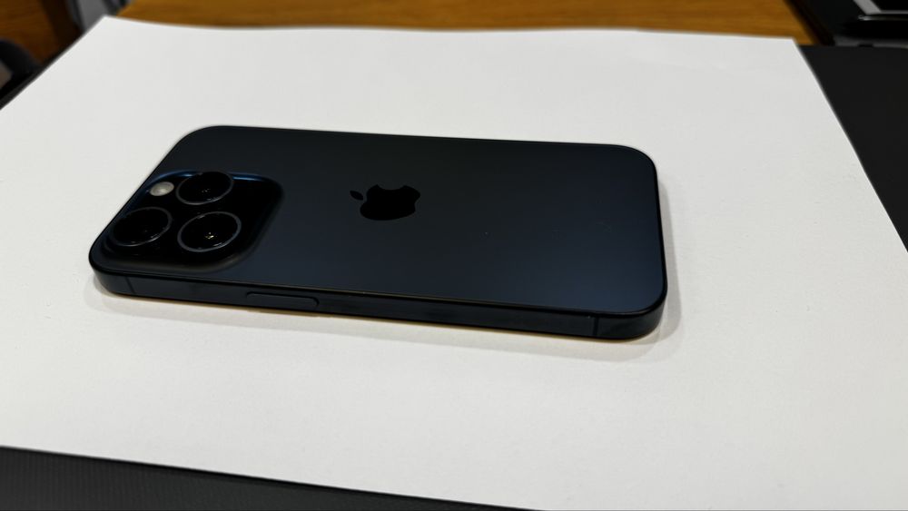 Iphone 15 pro 128gb
