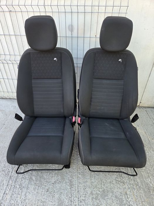 Scaune fata Renault Megane 3 cu incalzire fete de usi