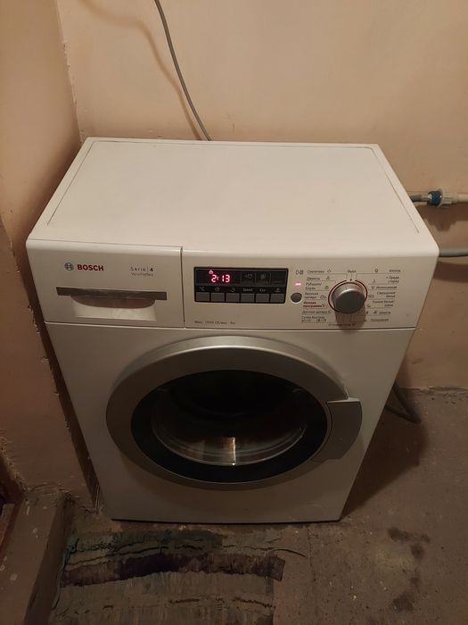 Стиральная машина BOSCH серия 4