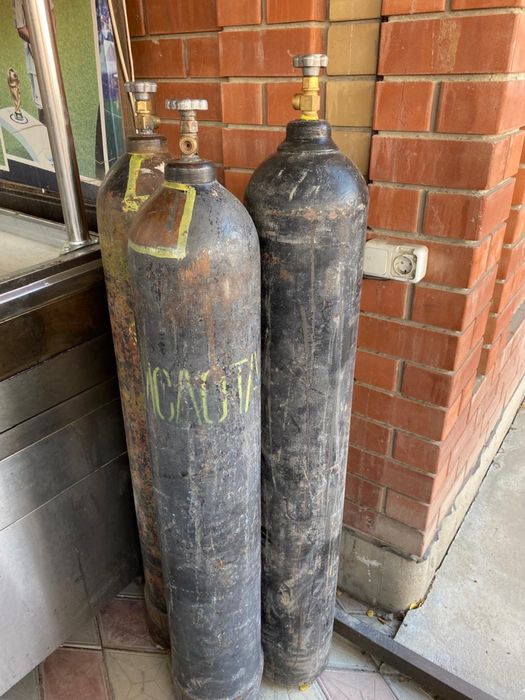 Баллоны под углекислый газ и аргон