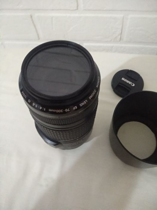 Объектив  canon EF 70-300 мм f 3.5-5..6 usm