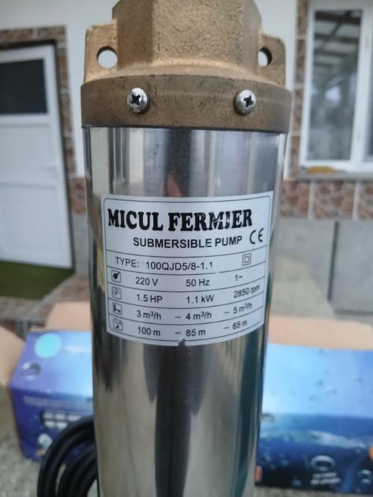 Pompa submersibila de uz casnic