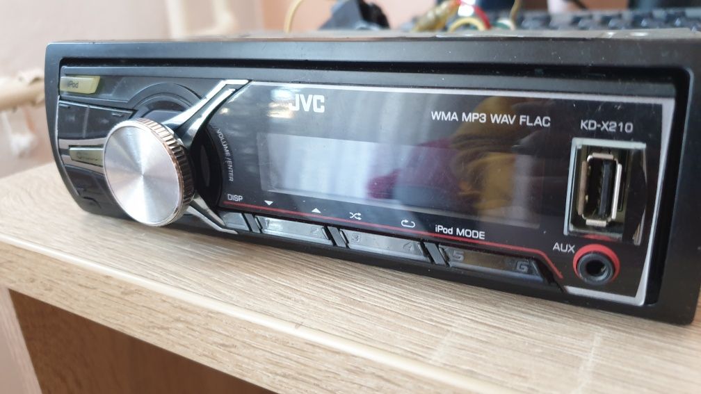 Vand player auto JVC