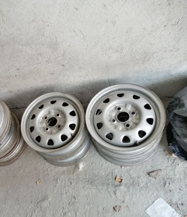 4 бр. Джанти 13 от шкода фелиция, фаворит, форман