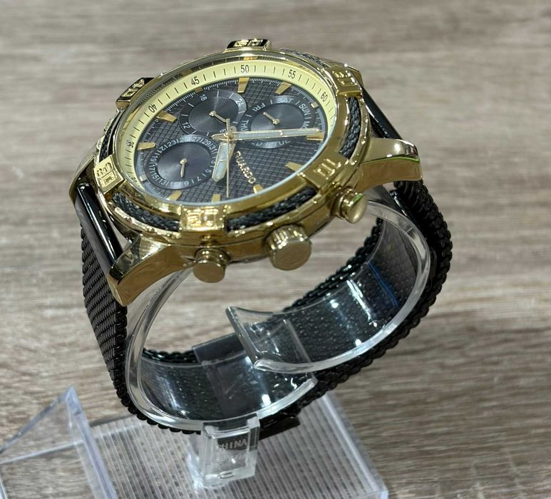 Продавам Часовник Guardo B01352D