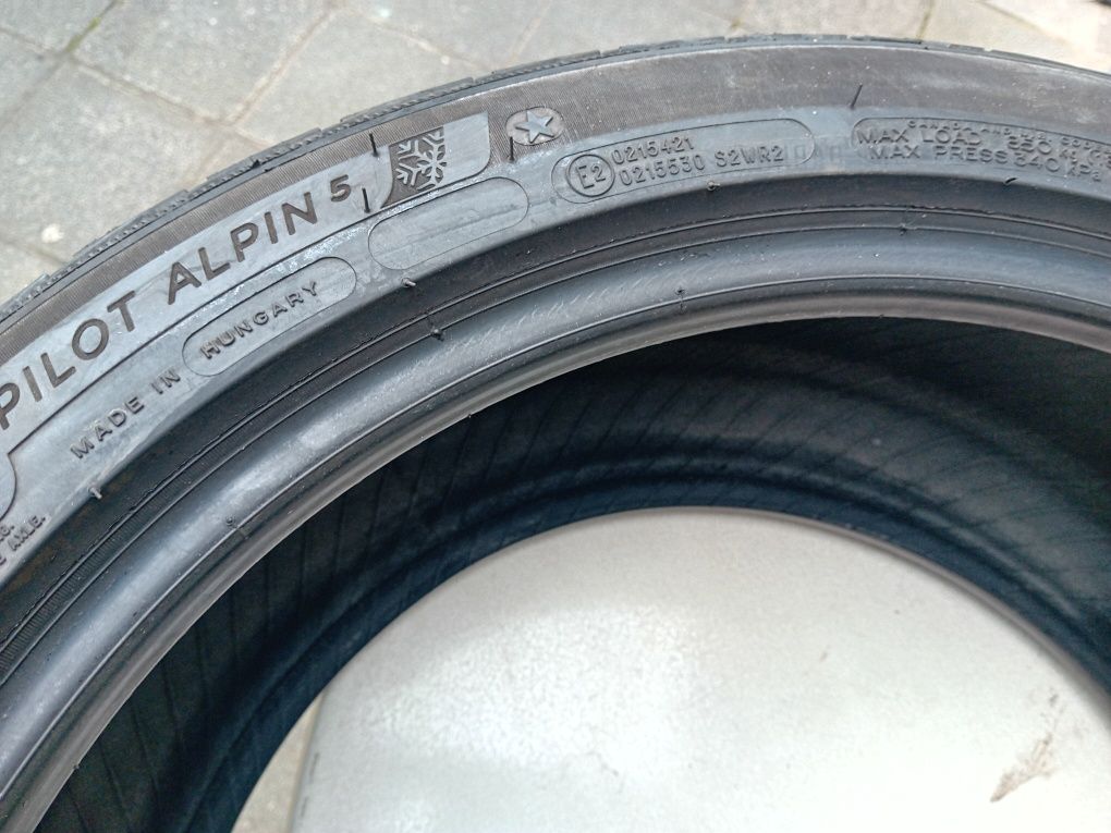 265.40.19. Michelin Pilot Alpin **