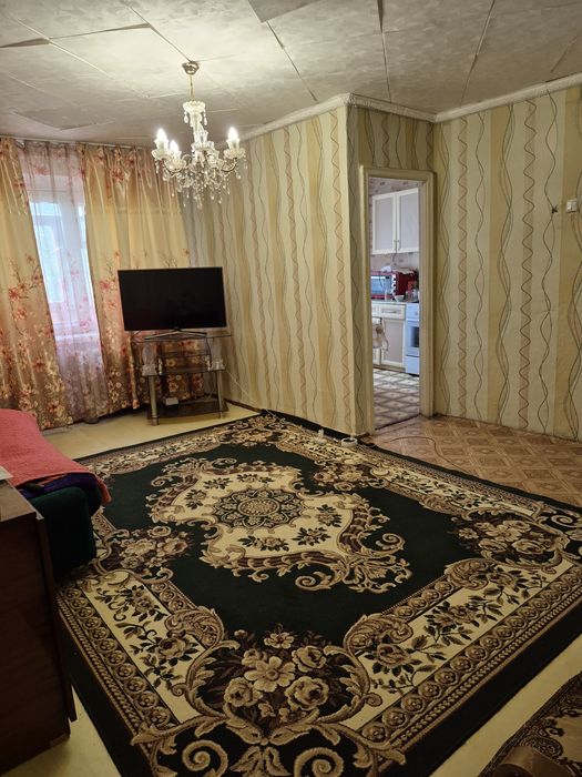3-х комнатная квартира  в центре, Козыбаева 34