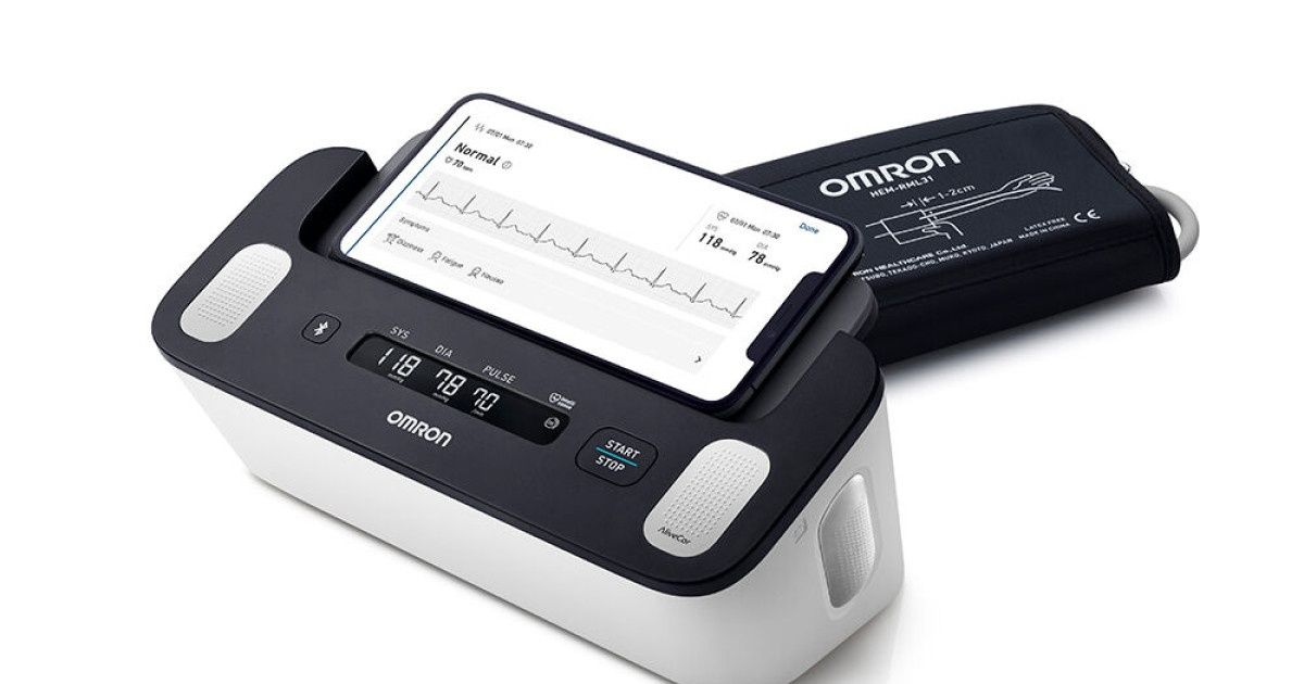 Автоматический тонометр Omron Bp7900 на плече + ЭКГ. Made in Japan 
B