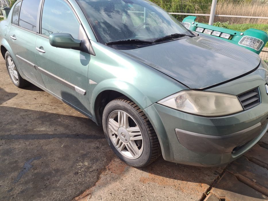 Dezmembrez Renault Megan cabrio/break1.4 16 1.6 16v 1.5dci euro4 piese