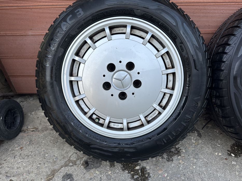 Jante Fondmetal Gullideckel R15 ET30 sau ET25 / Mercedes  W124 201