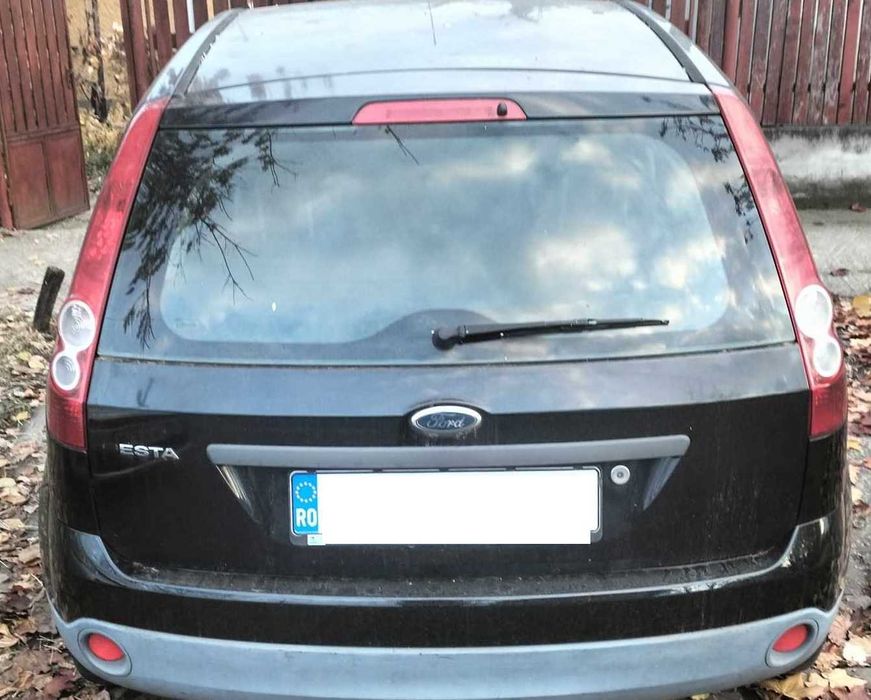 Ford Fiesta 1299cmc,benzina  distributie lant, 2006