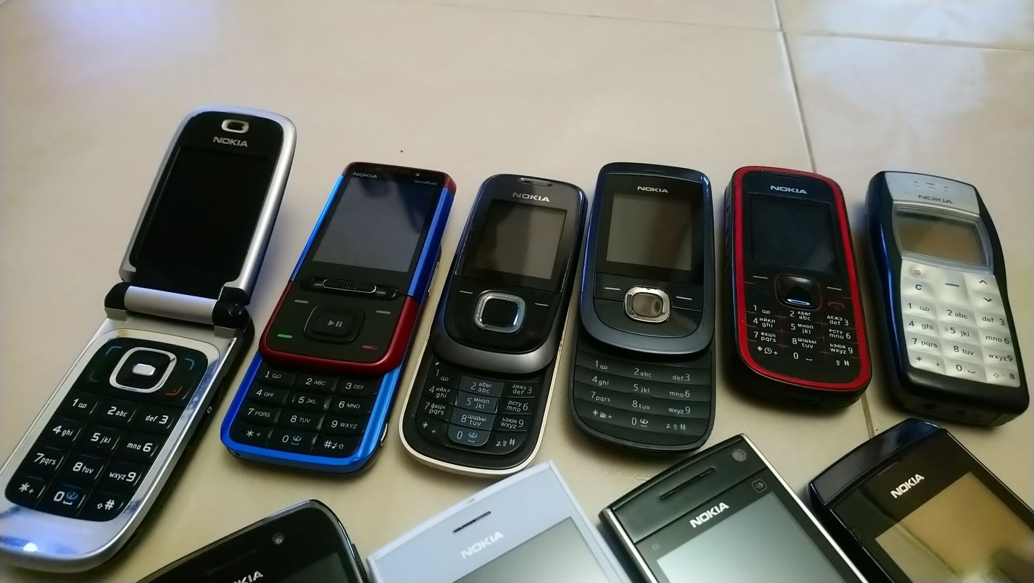 Nokia 6131,5610,2680,X6,X2,E6,5130,6303,C2,3120,6730,6720,8800,2220