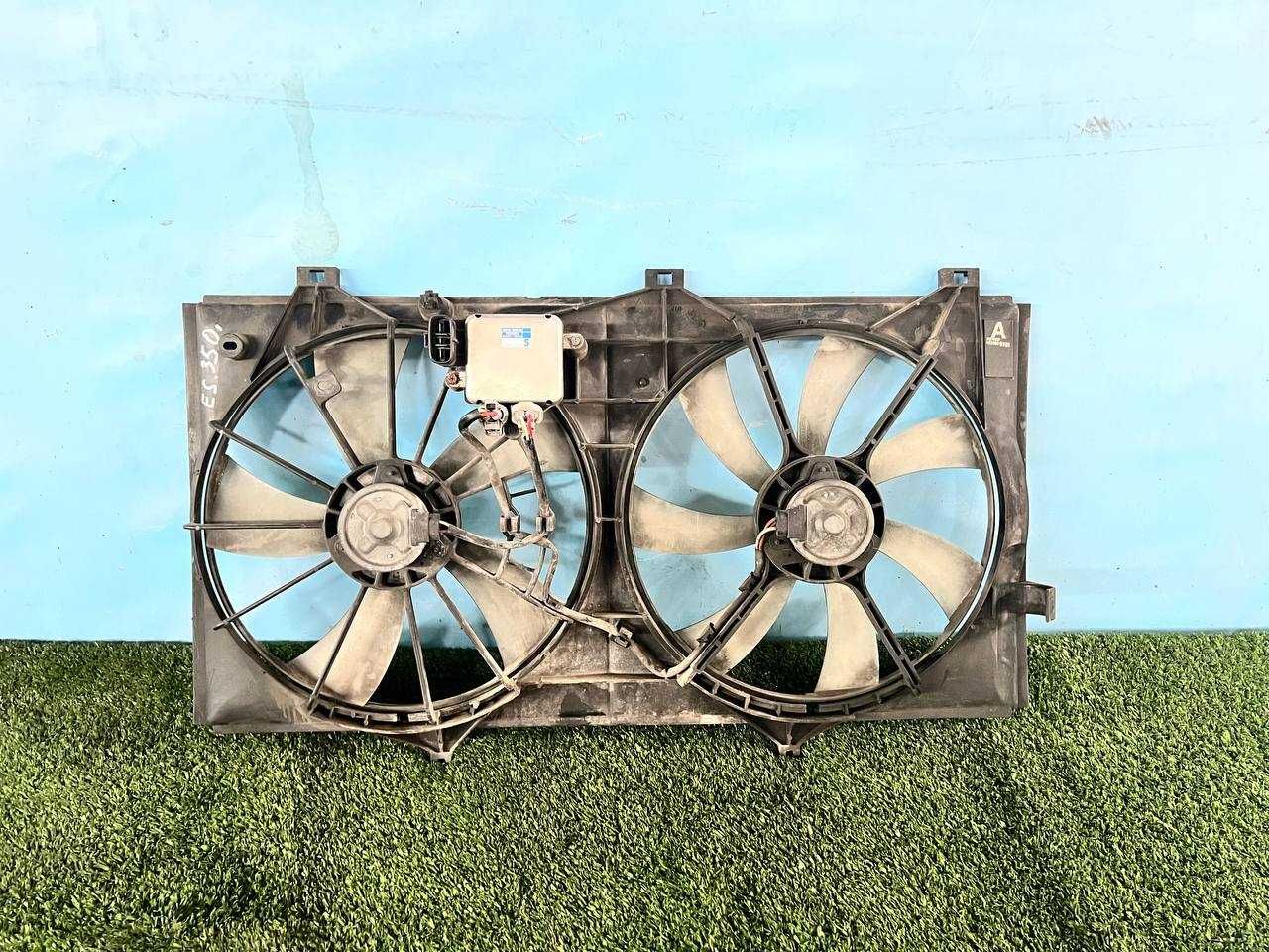 Основной вентилятор охлаждения в сборе на Lexus ES350