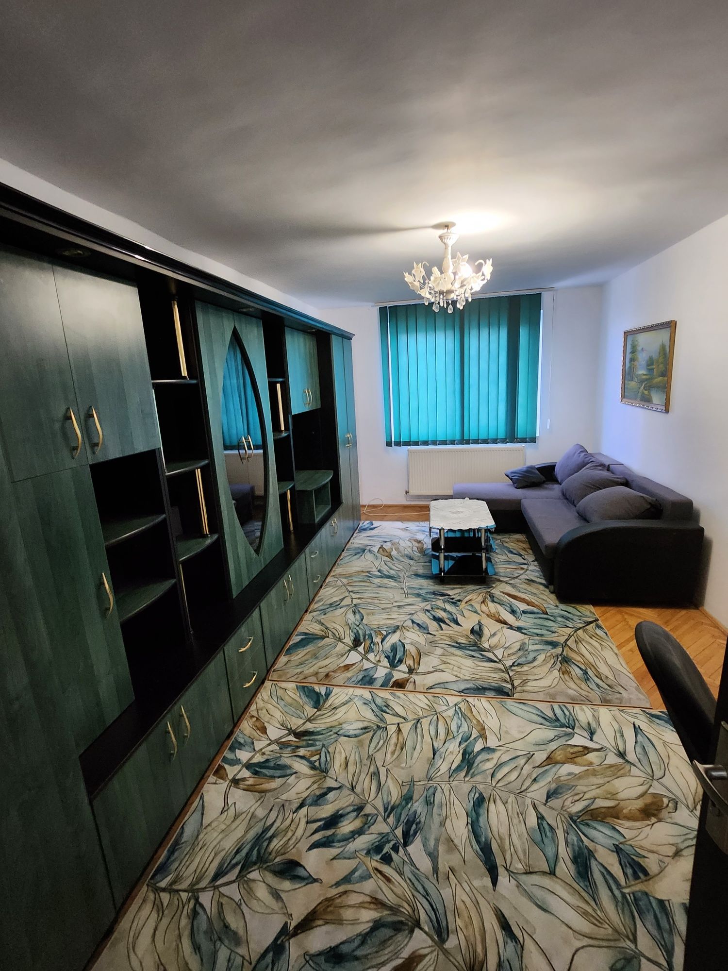 Apartament cu 3 camere