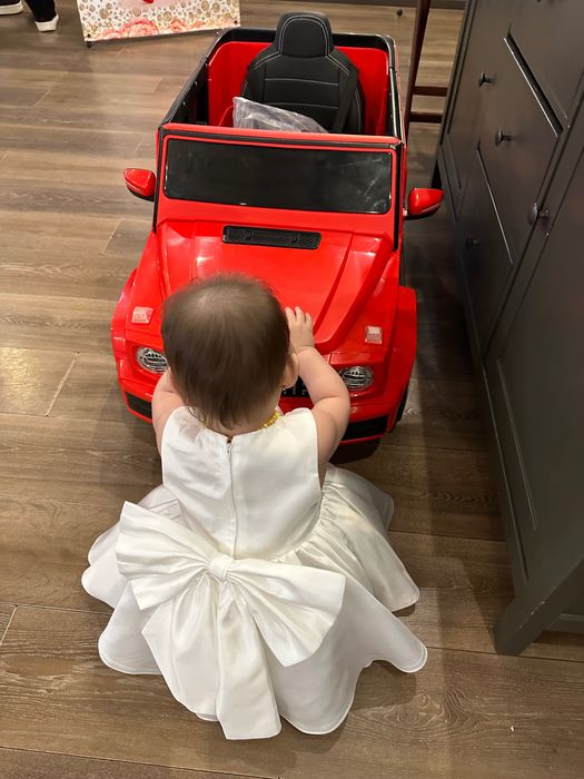 Машина на пульте