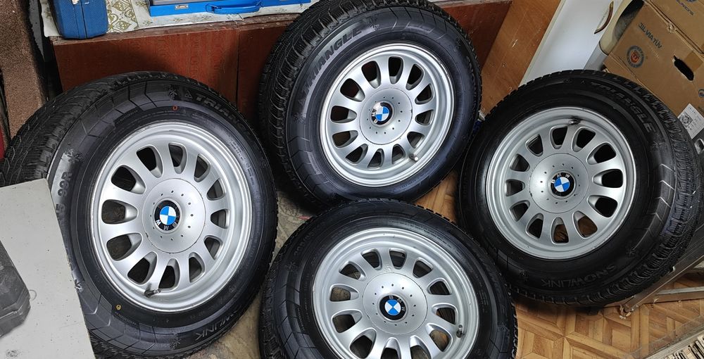 Диски с зимней резиной R15 (BMW E39, E34)