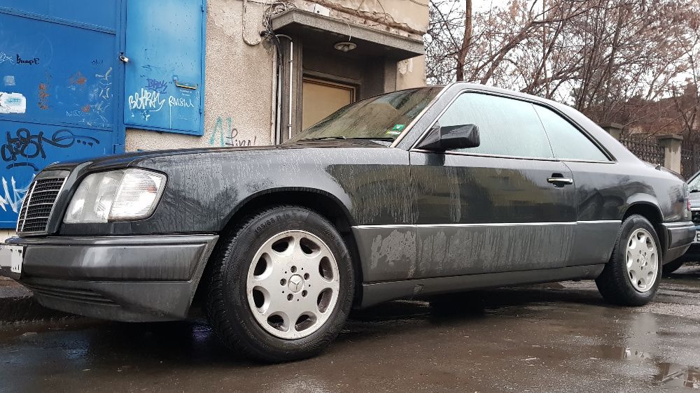 Продавам Mercedes 124 coupe 1996