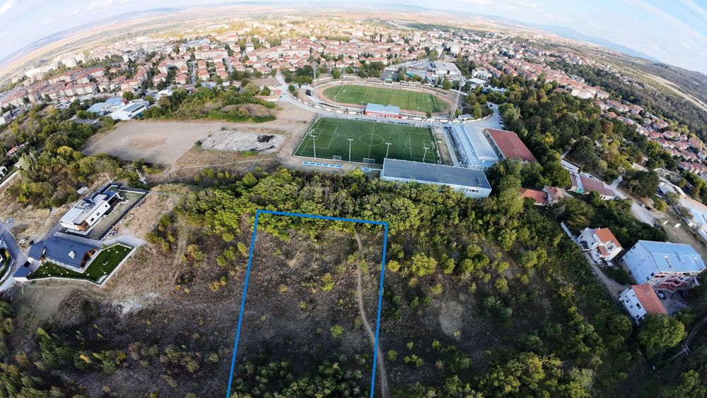 Продава се Парцел в Горна Оряховица - 5305 кв.м за 43 €/кв.м - Снимка #2