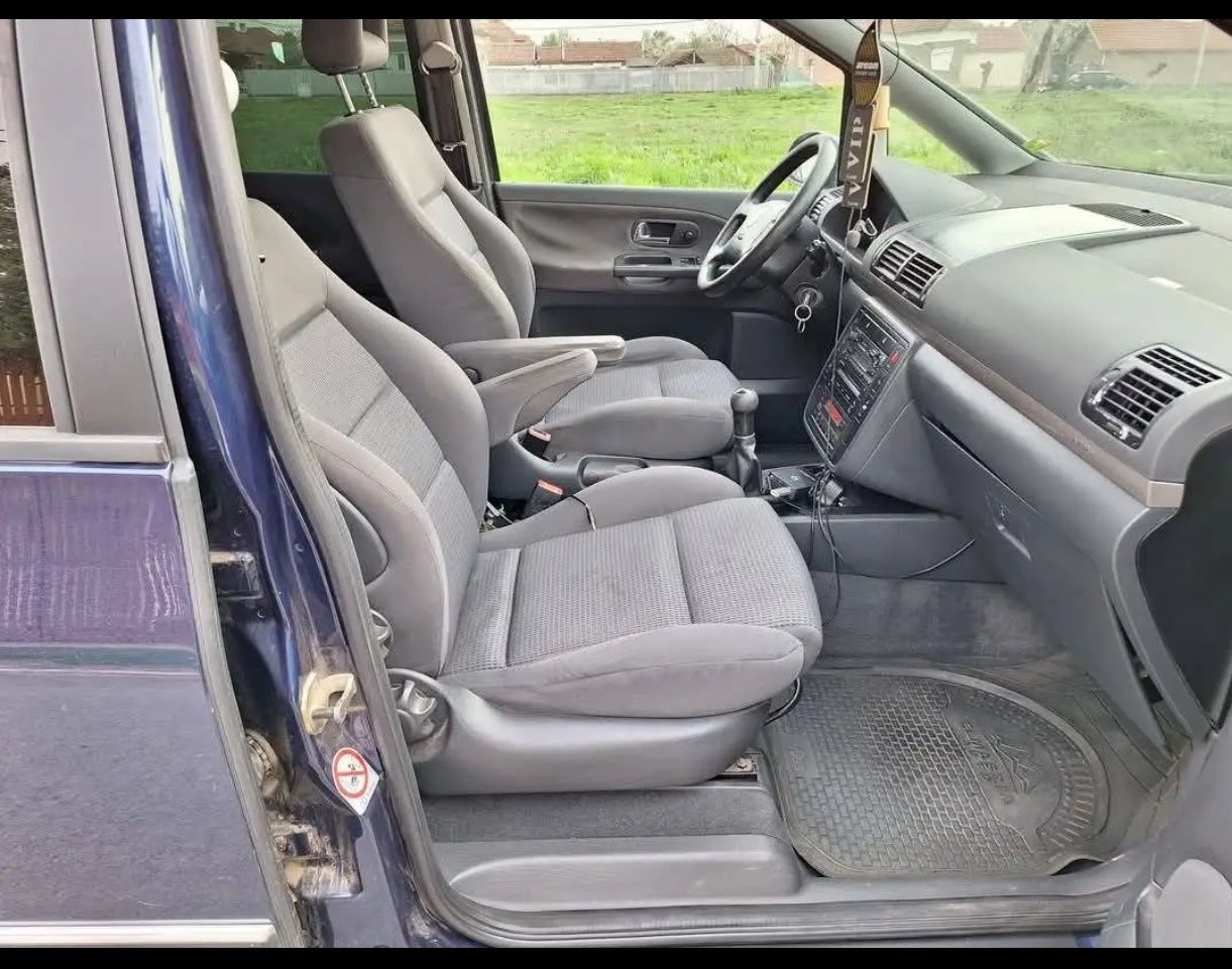 Продава се Vw Sharan.
