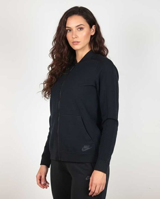 Nike Tech Knit - Оригинално дамско горнище размер S